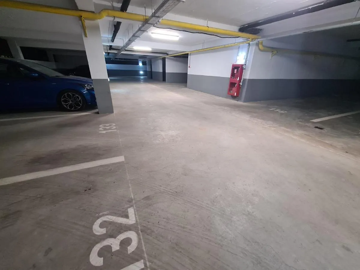 Ghencea Residence 158 L2 Bucharest 0*,